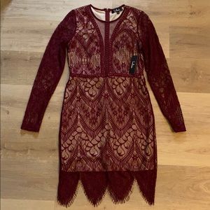 NWT!! Lulu’s Sexy Lace Dress